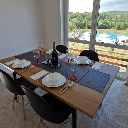 Tatil Evi Emine